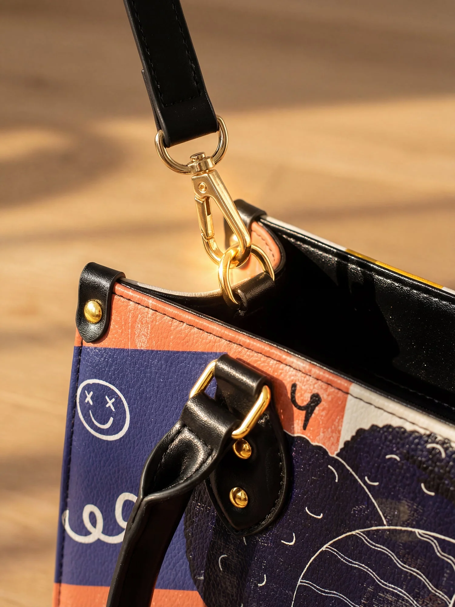 "Sanaa" Salt Pop Leather Handbag A250 Deal - Image 7