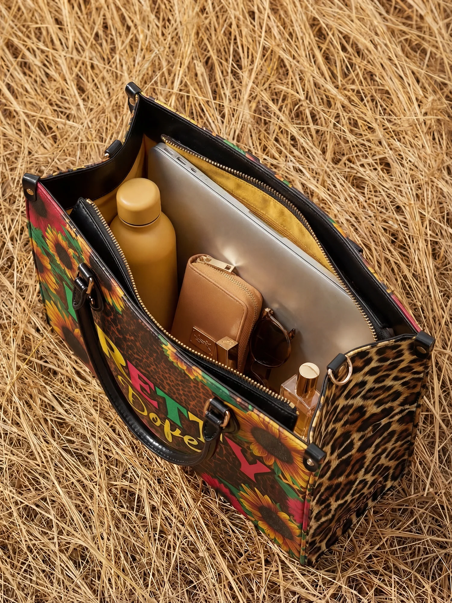 "Solya" Leather Handbag - Image 9