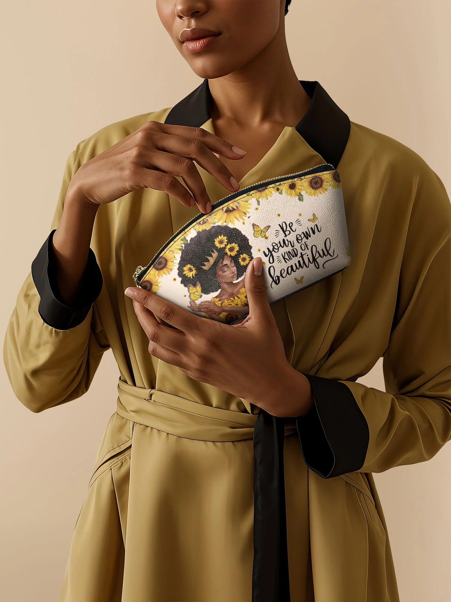 "Zuriya" Eclipse Makeup Bag - Image 3