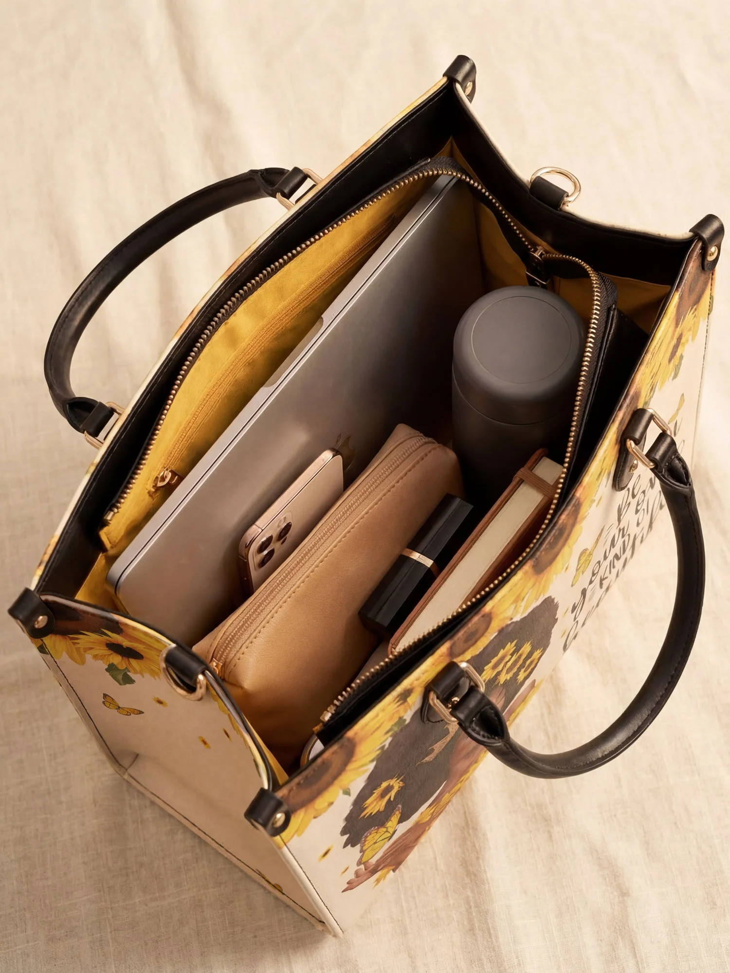 "Zuriya" Leather Handbag A250 Deal - Image 10